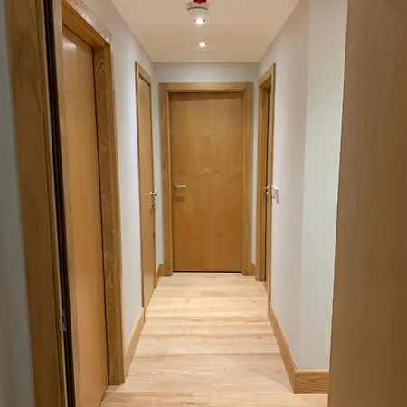 Town Apartment *